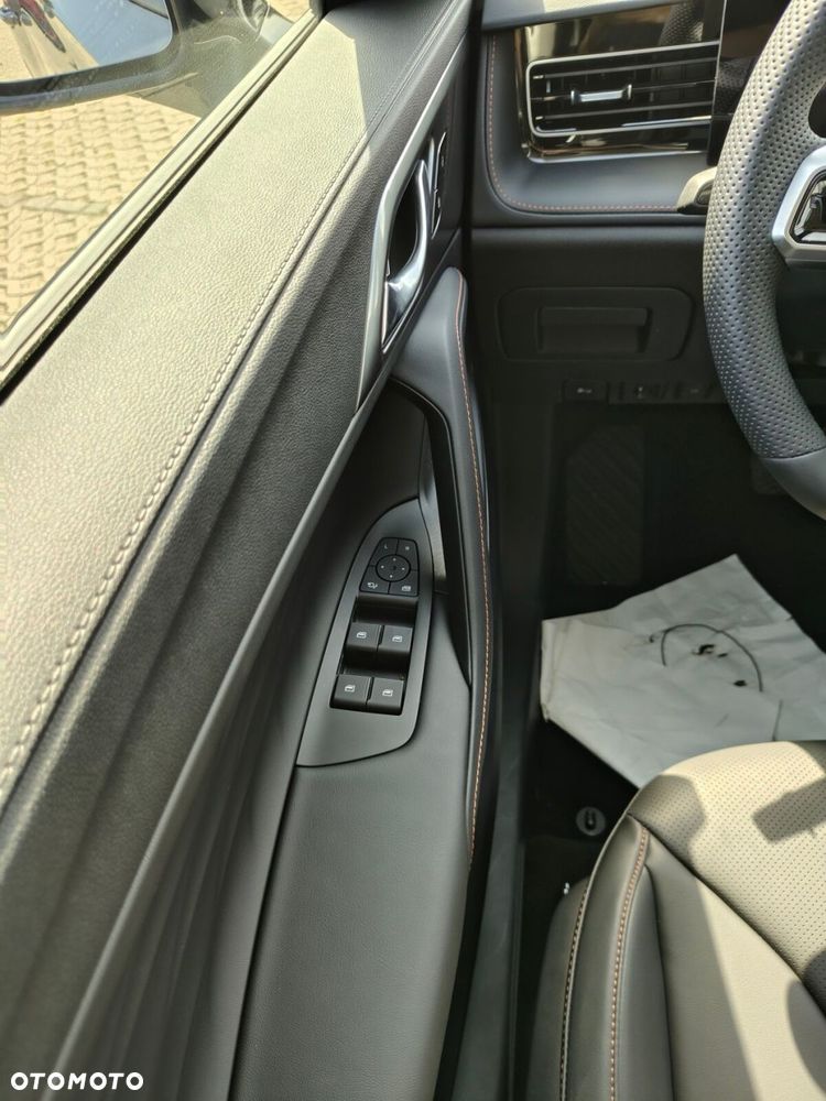 MG HS PHEV 1.5T Exclusive - 22