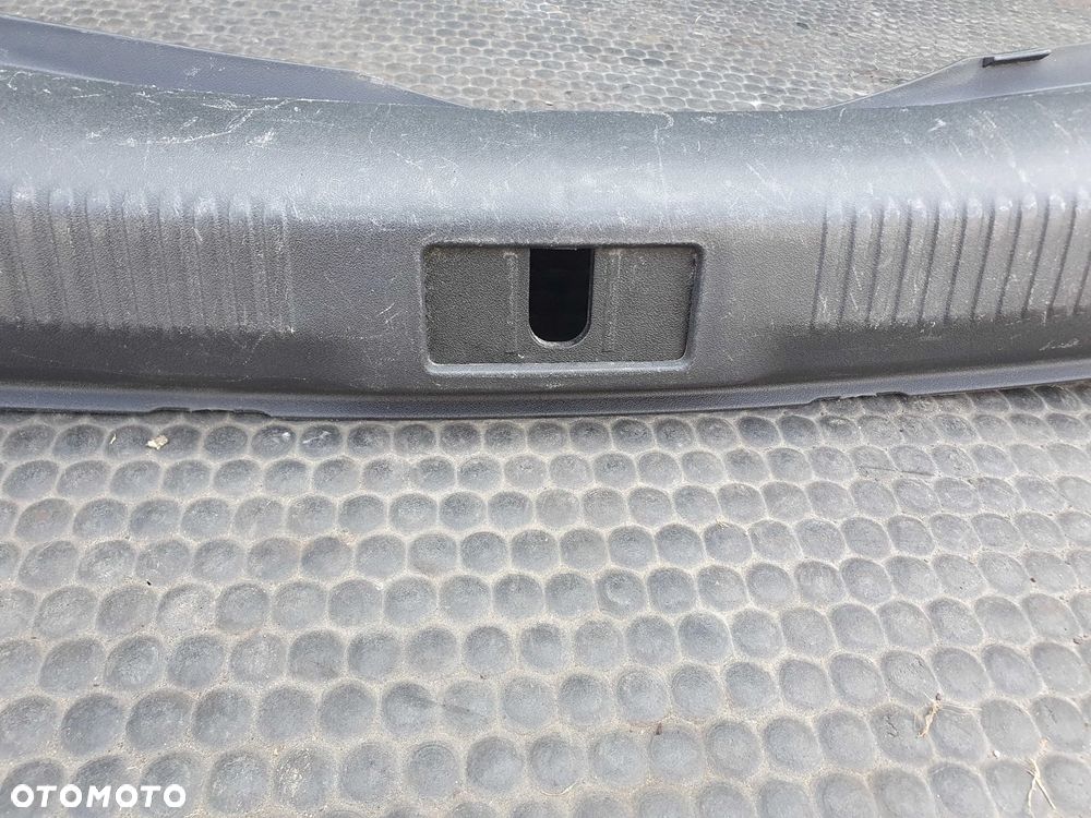 Oslona 8K5863471 8T0863373 Listwa Progu Pasa Tyl Bagaznika Tapicerka Kolo Zapasowe Audi A4 B8 Sedan - 4