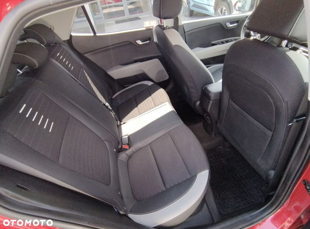 Kia Stonic - 17