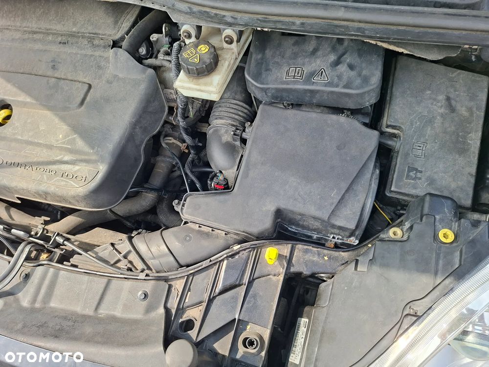 Ford C-MAX 2.0 TDCi Titanium MPS6 - 29