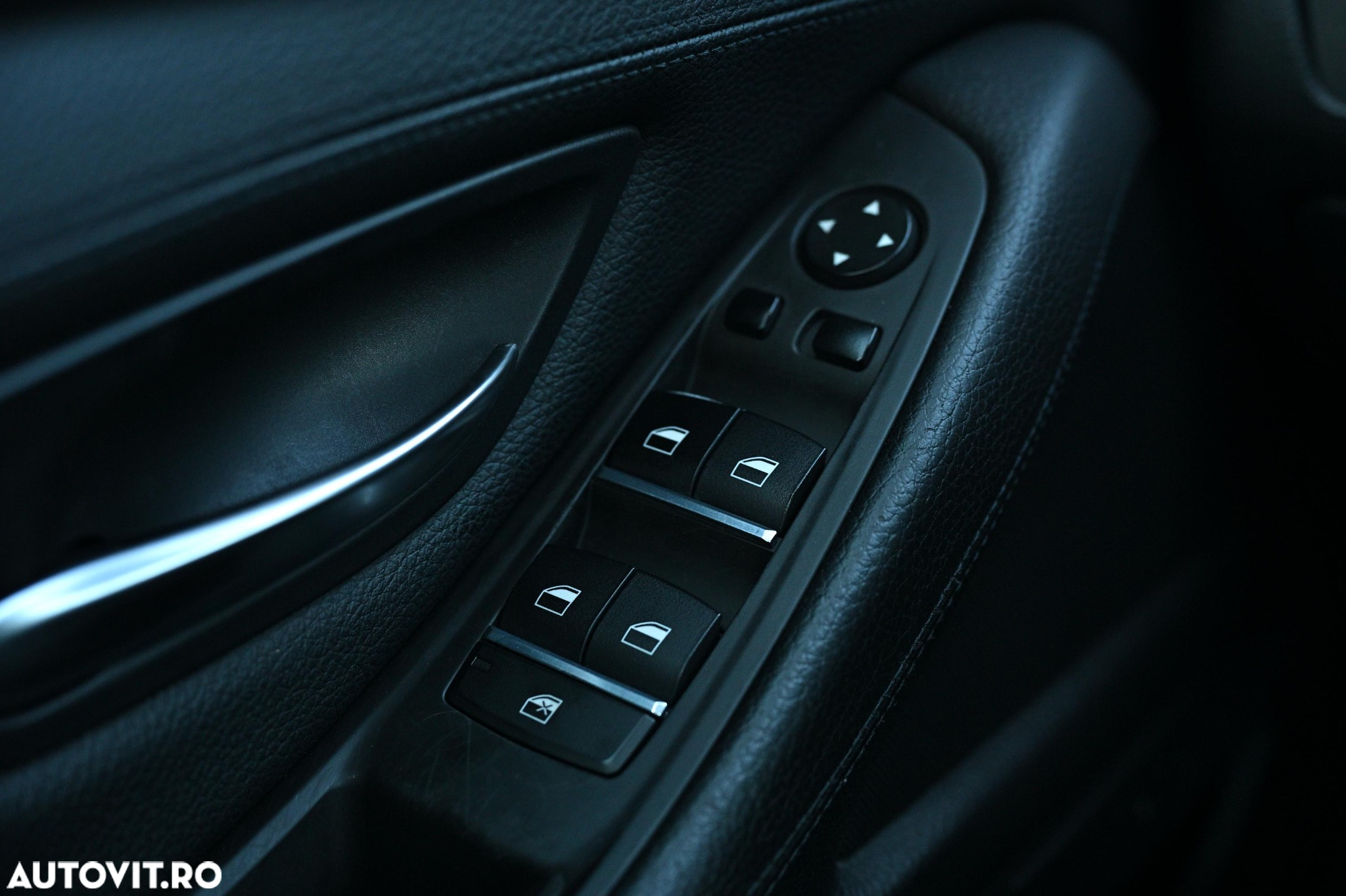 BMW Seria 5 530d - 28