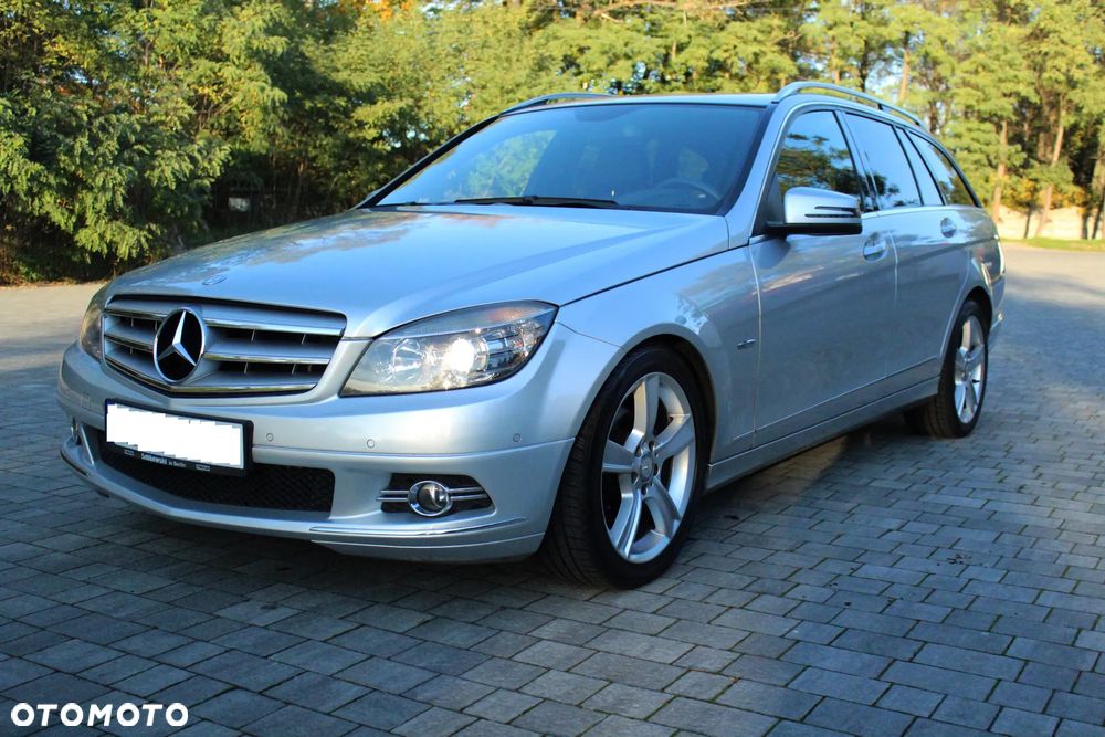 Mercedes-Benz Klasa C 180 T CGI Automatik BlueEFFICIENCY Avantgarde - 5