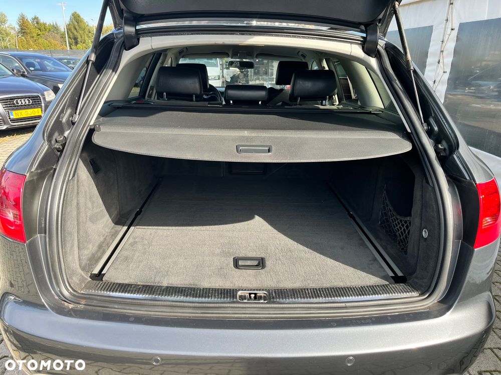 Audi A6 Avant 3.2 FSI tiptronic quattro - 23