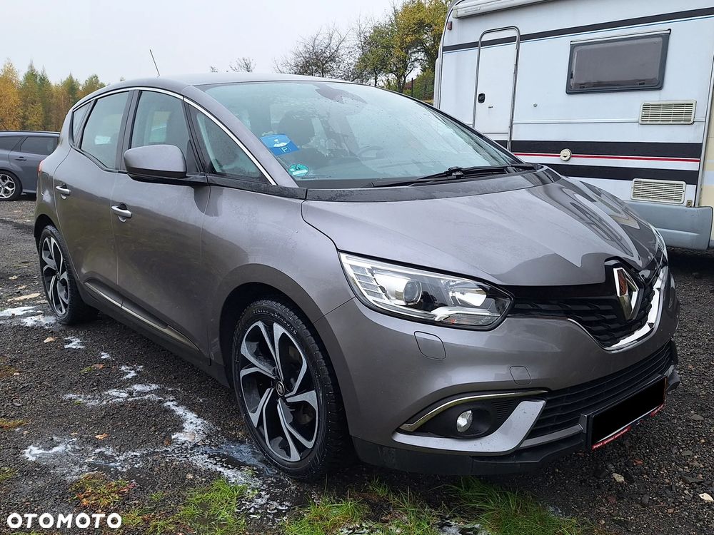 Renault Scenic 2018 photo 2