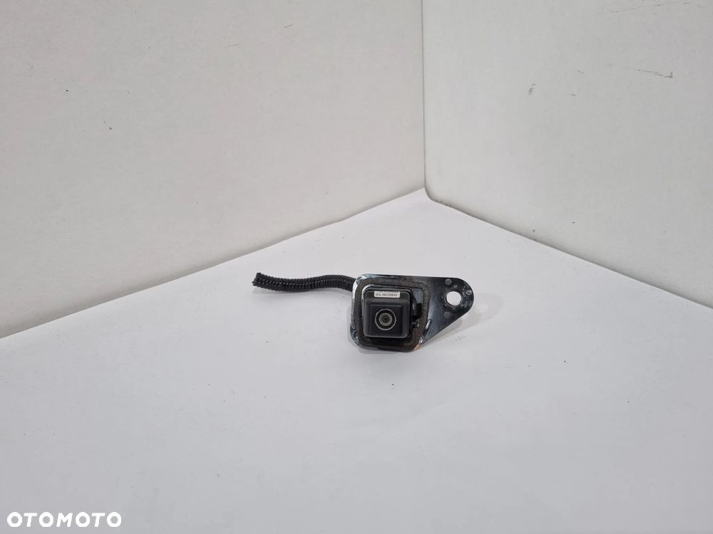 TOYOTA AVENSIS T27 SEDAN KAMERA COFANIA 86790-05021 - 1