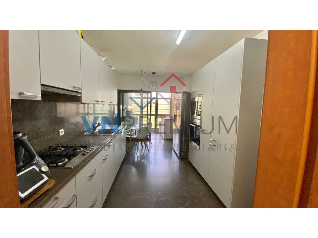 Magnífico apartamento inserido num condomínio de luxo em Cascais - Grande imagem: 4/39