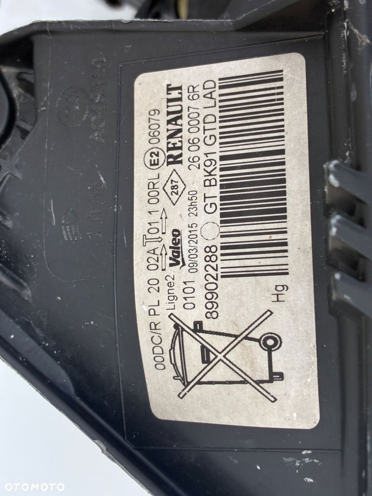 RENAULT LAGUNA III 07-15 LAMPA PRZÓD PRZEDNIA LEWA  EU 26060076R  89902288 - 3