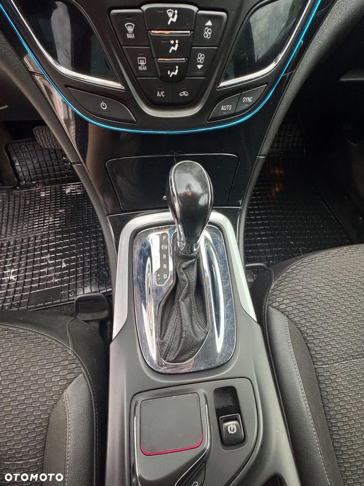 Opel Insignia 2.0 CDTI Active - 13