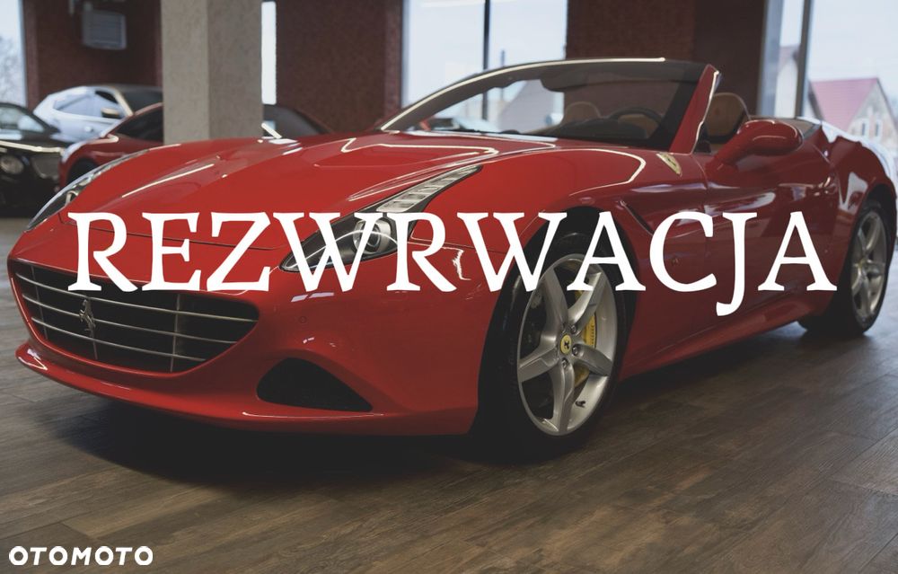 Ferrari California T - 2