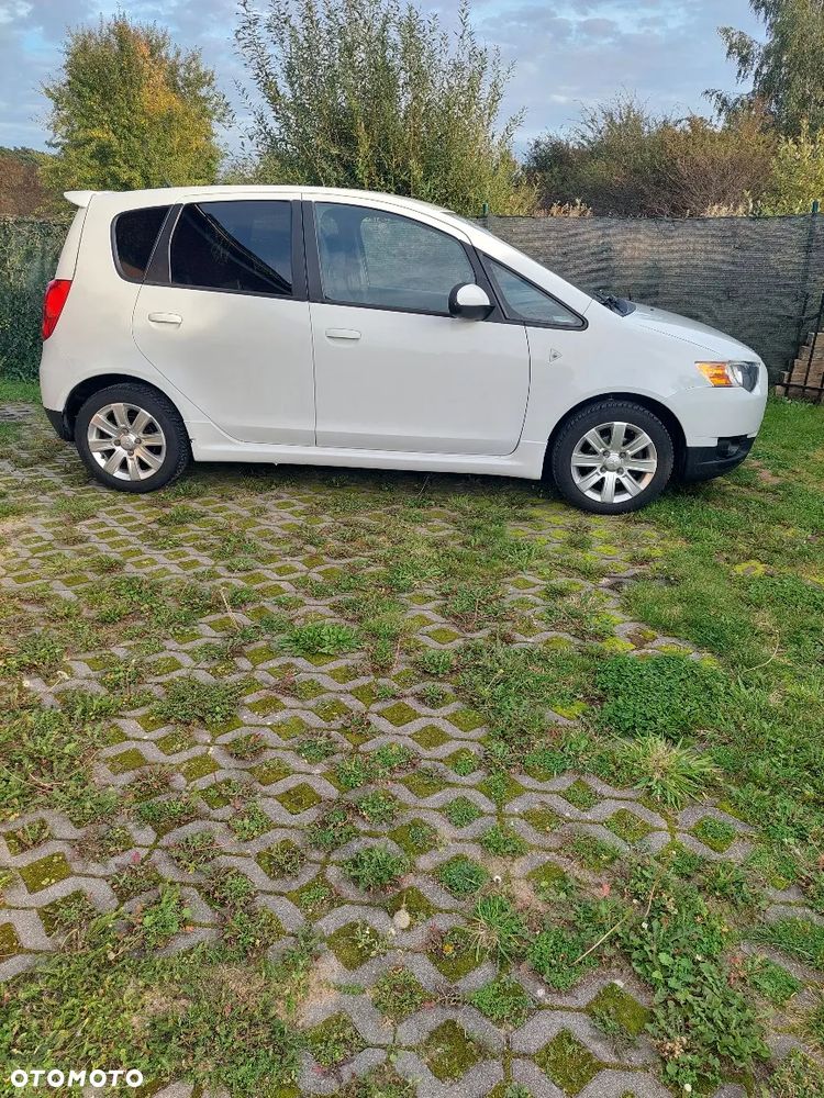 Mitsubishi Colt - 13