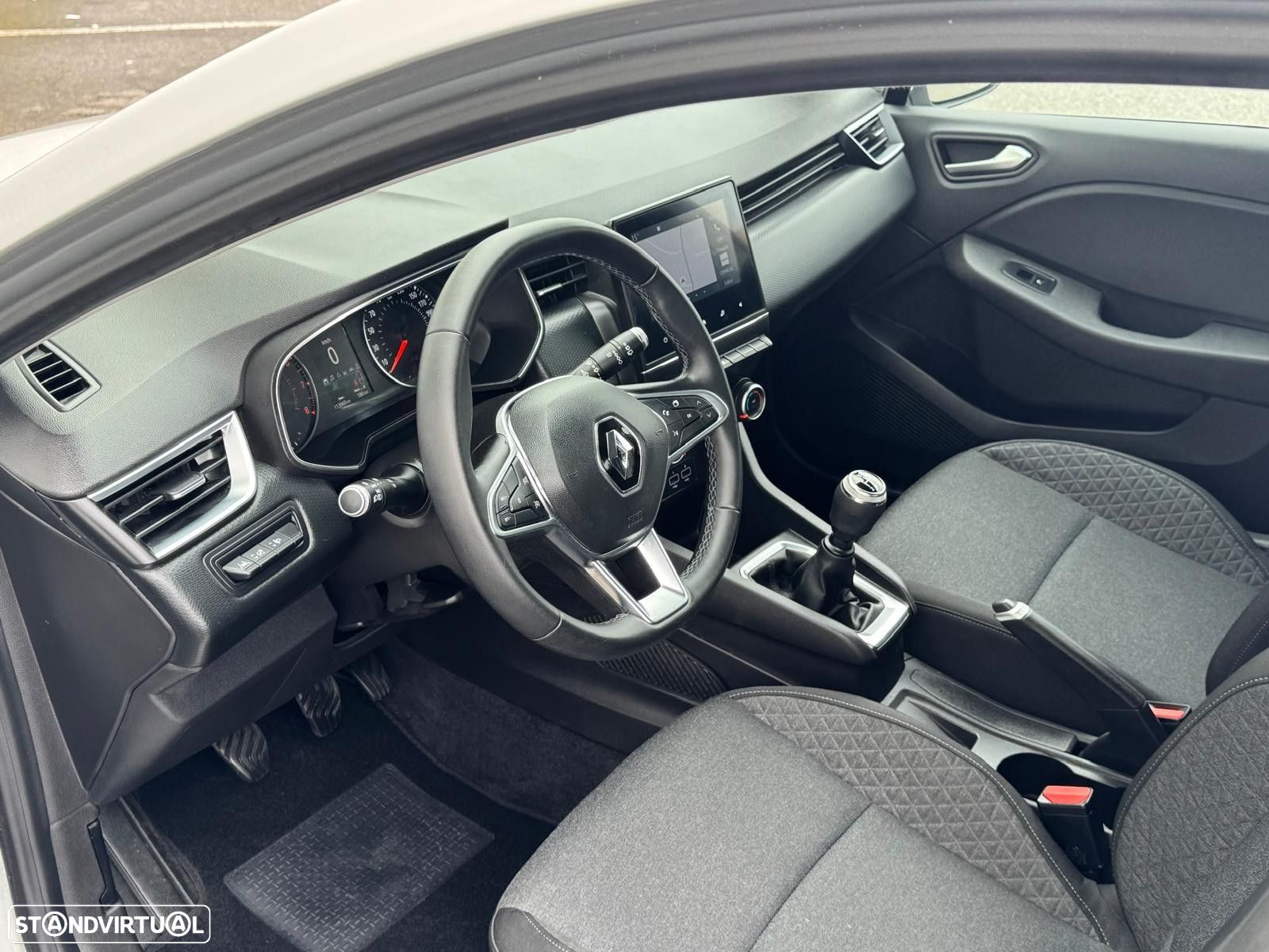 Renault Clio 1.0 TCe Exclusive - 7