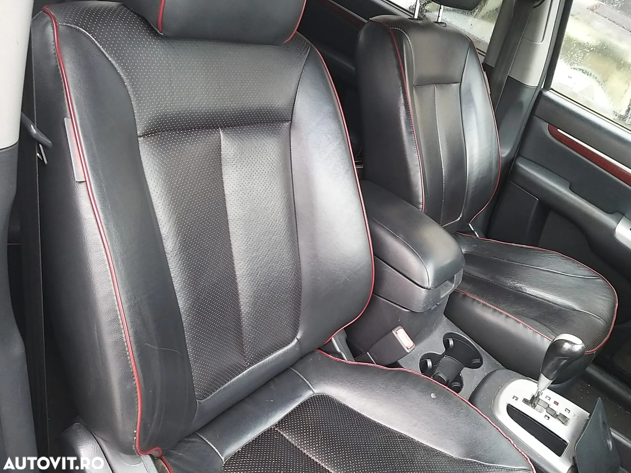 Dezmembram Hyundai Santa FE din 2006 2.2 CRDI 4x4 - 6