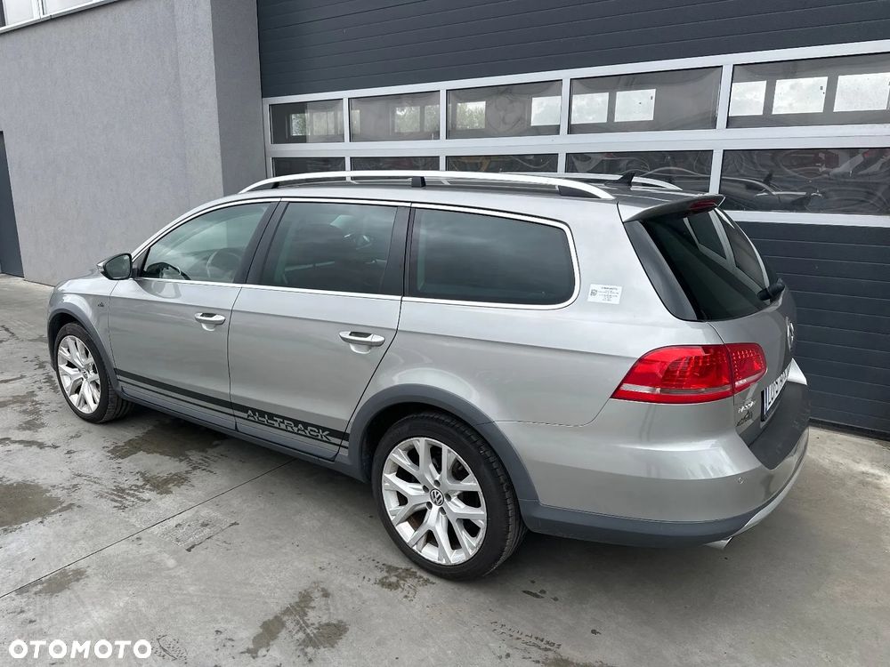 Volkswagen Passat 2.0 TDI 4Mot Highline DSG - 4