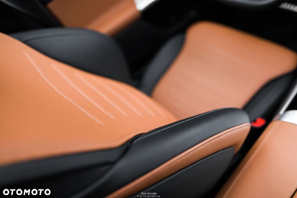 Mercedes-Benz GLC 200 mHEV 4-Matic AMG Line - 28