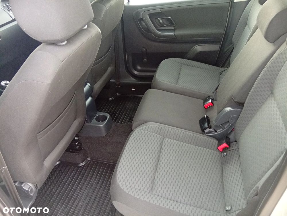 Skoda Roomster 1.4 16V Comfort - 17