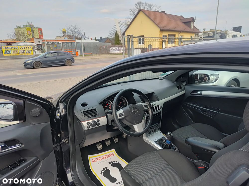 Opel Astra 2.0 Turbo Sport - 15