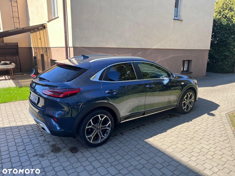 Kia XCeed 1.5 T-GDI M - 3