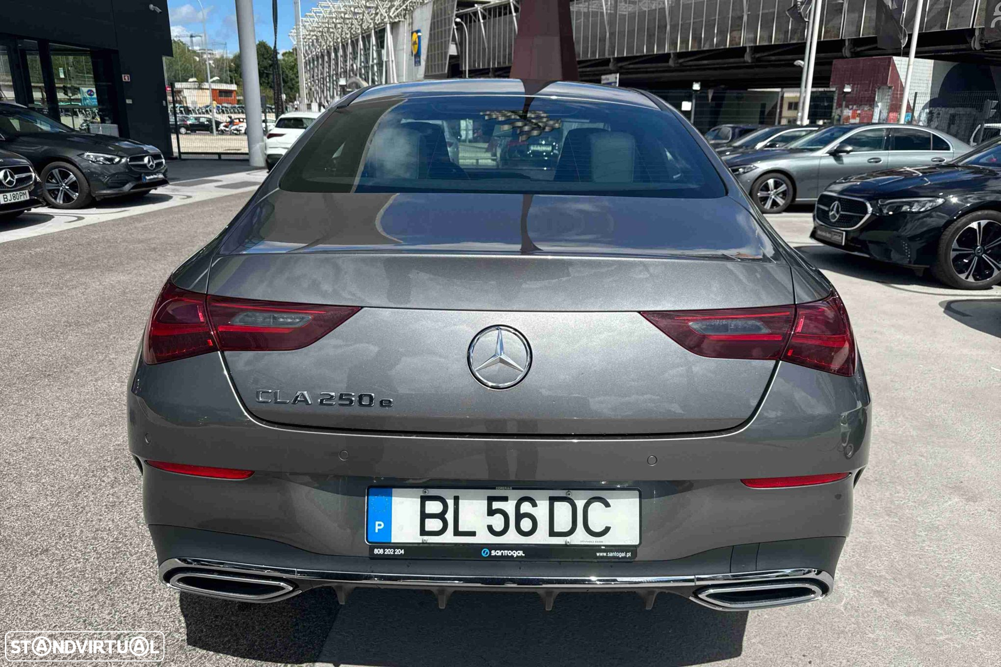 Mercedes-Benz CLA 250 e - 4