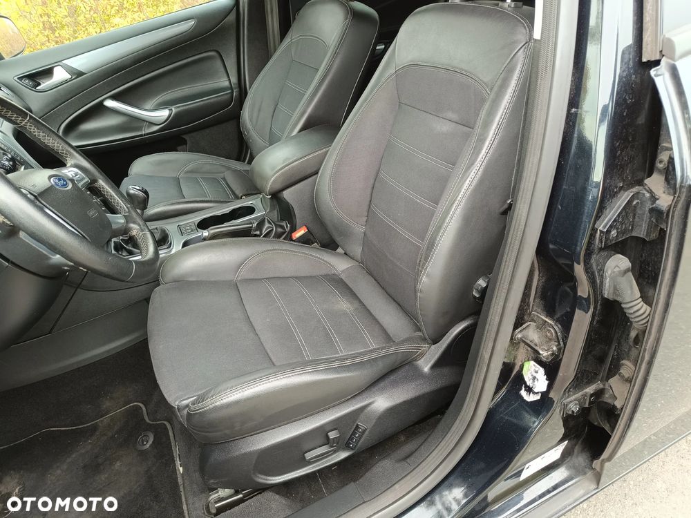 Ford Mondeo 2.0 TDCI Titanium - 22