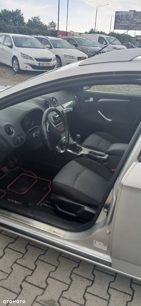 Ford Mondeo 2.0 TDCi Ambiente - 7