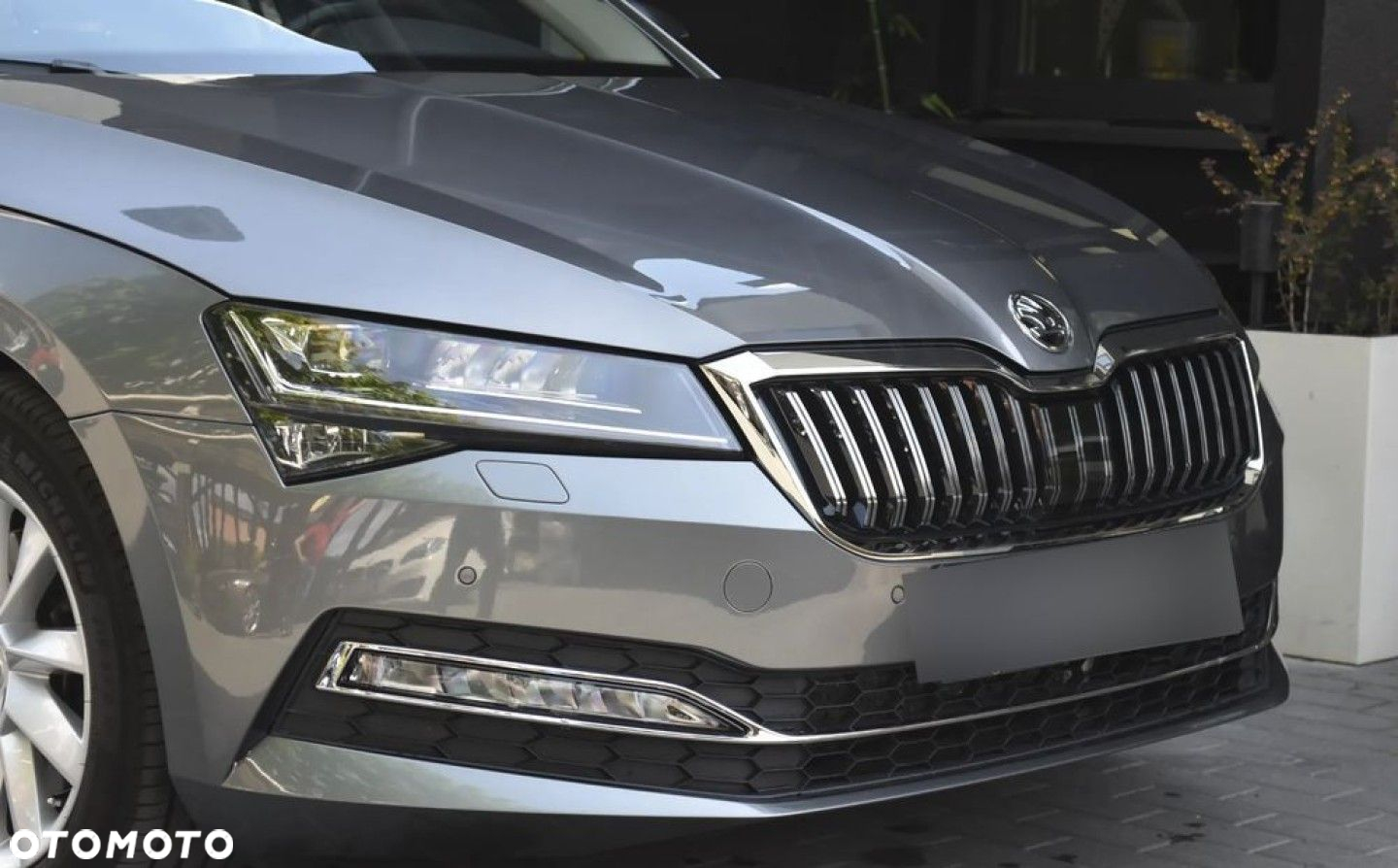 Skoda Superb 2.0 TDI DSG Style - 20