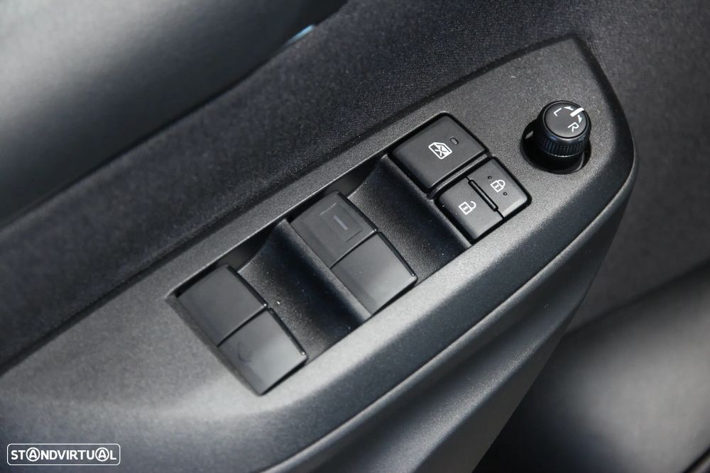 Toyota Yaris 1.5 HDF Comfort - 18