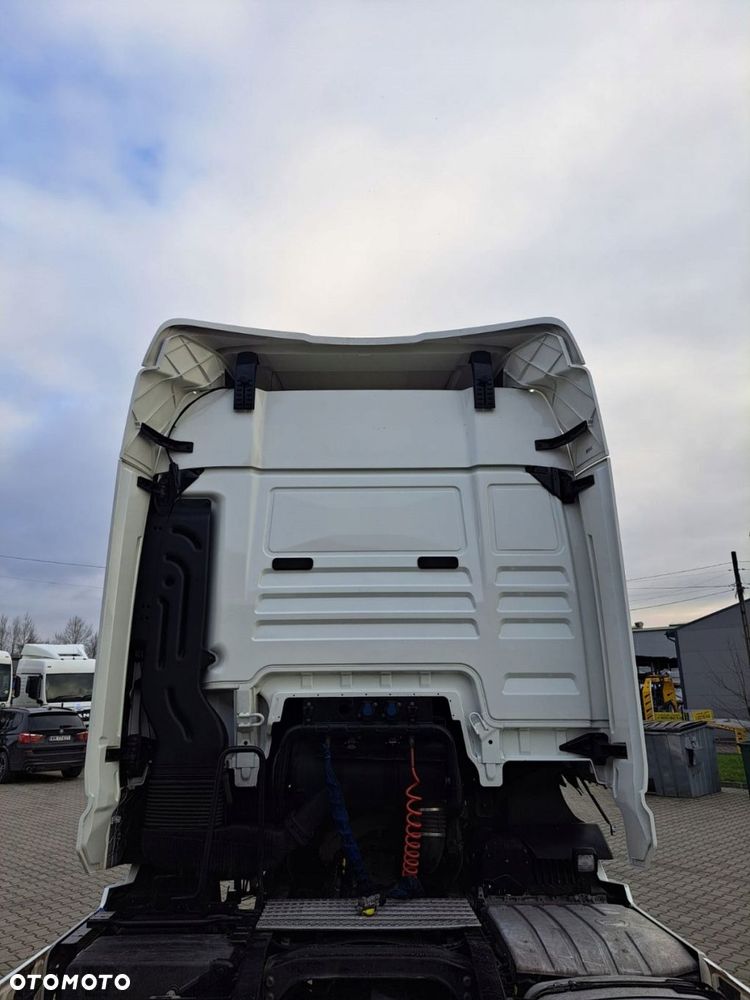 KOMPLETNA KABINA SYPIALNA MAN TG3 TGX GM / XLX EUROPA NOWY MODEL USZKODZONA - 4