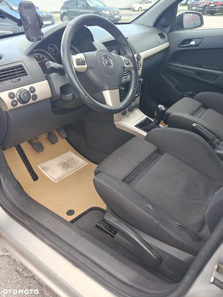 Opel Astra 1.6 - 7
