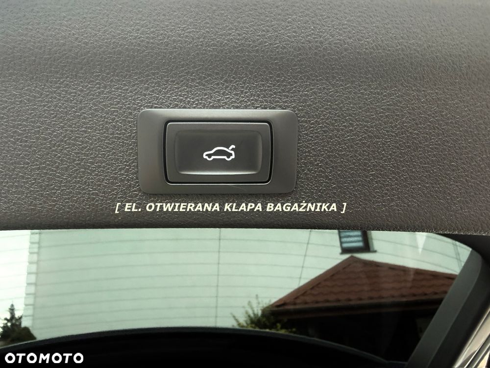 Audi A6 Avant 40 TDI quattro S tronic S line - 39