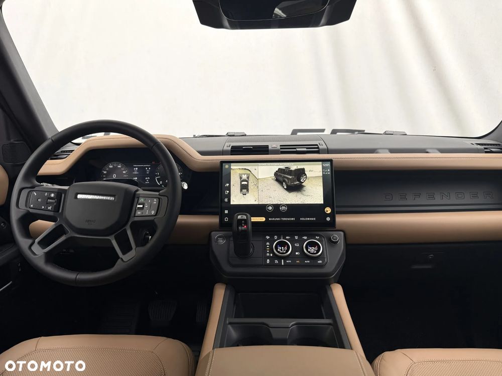 Land Rover Defender 110 D350 X-Dynamic HSE - 4