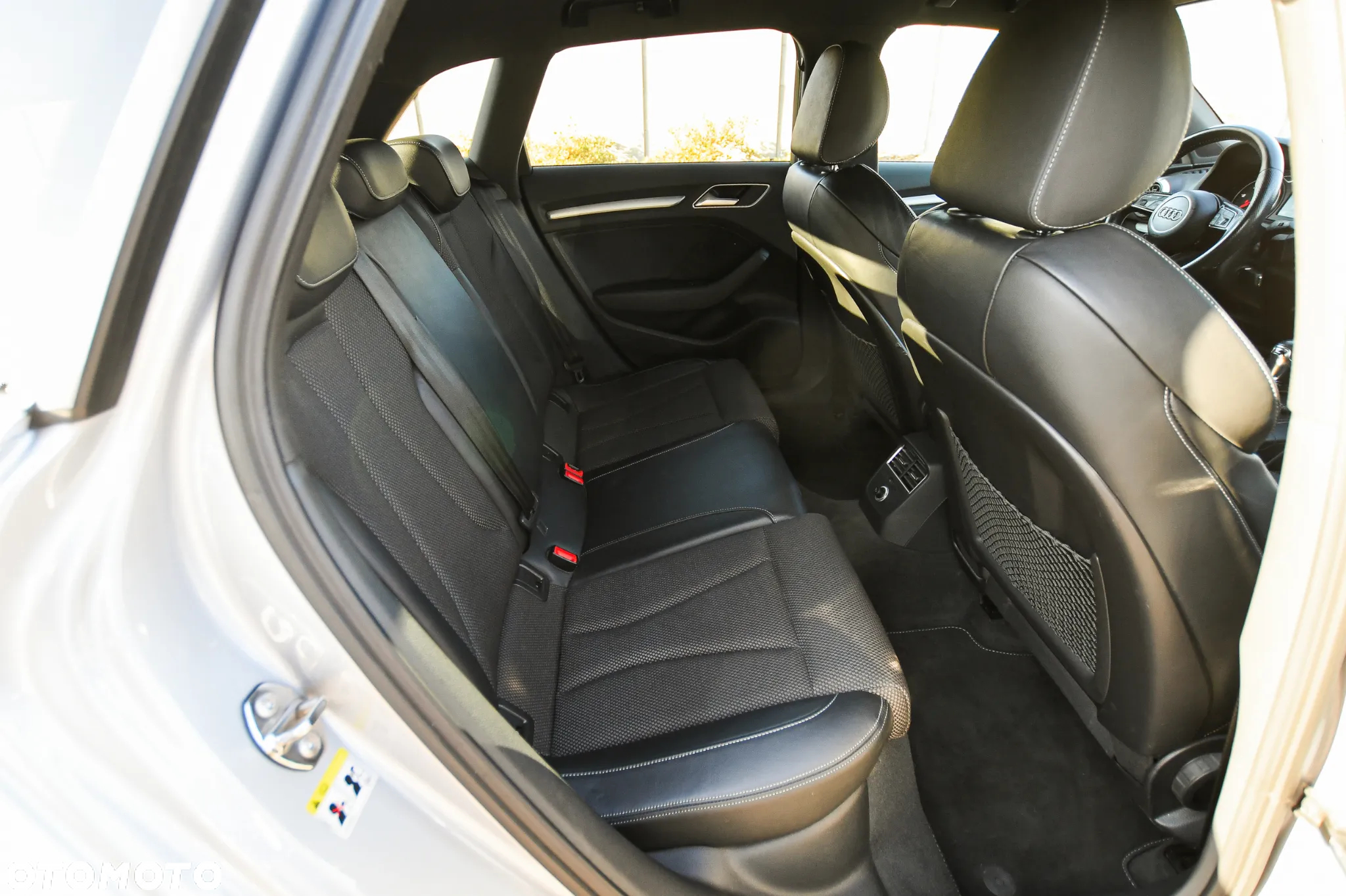 Audi A3 2.0 TDI Sportback (clean diesel) S tronic S line Sportpaket - 24