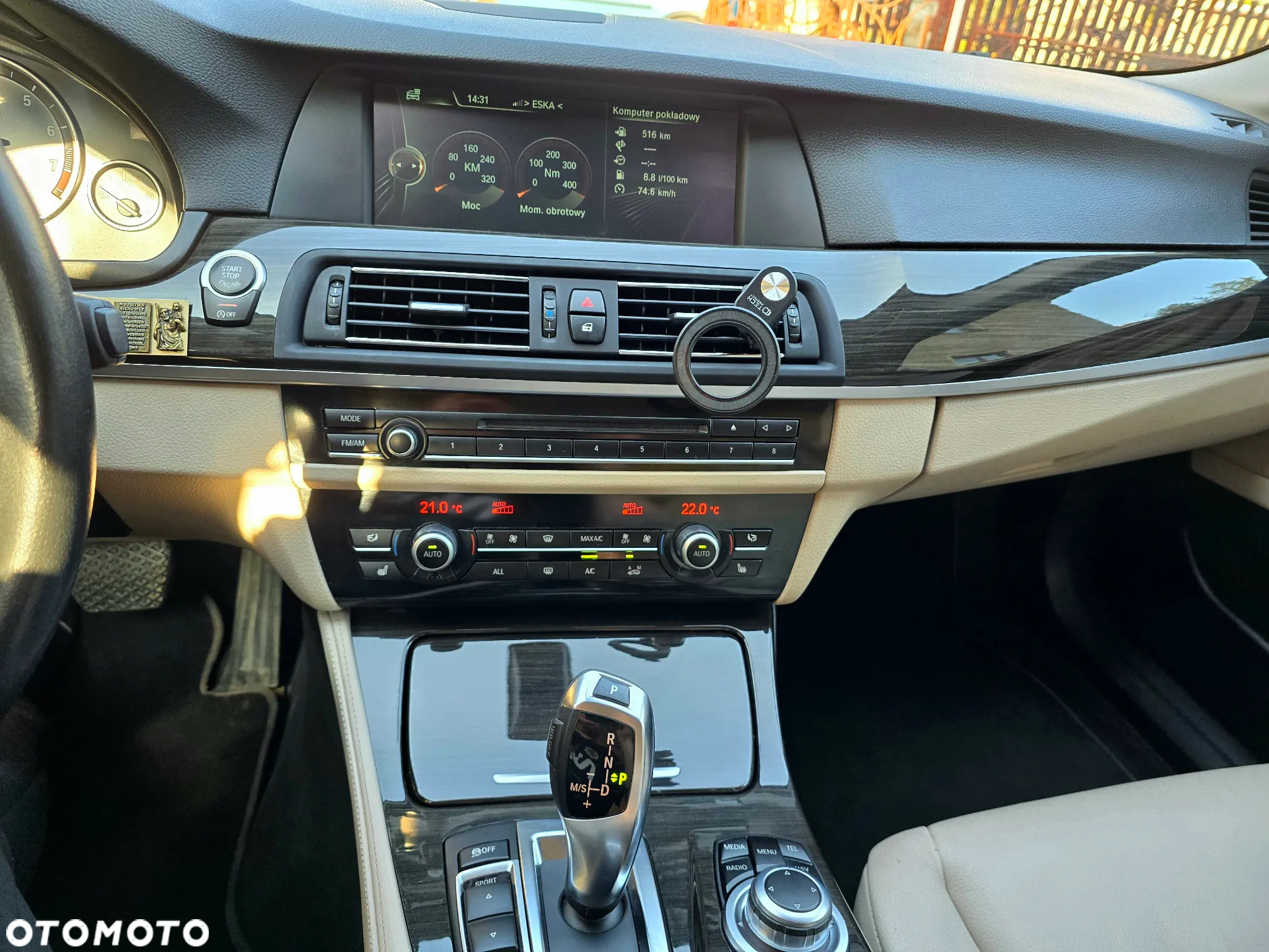 BMW Seria 5 528i xDrive Luxury Line - 10