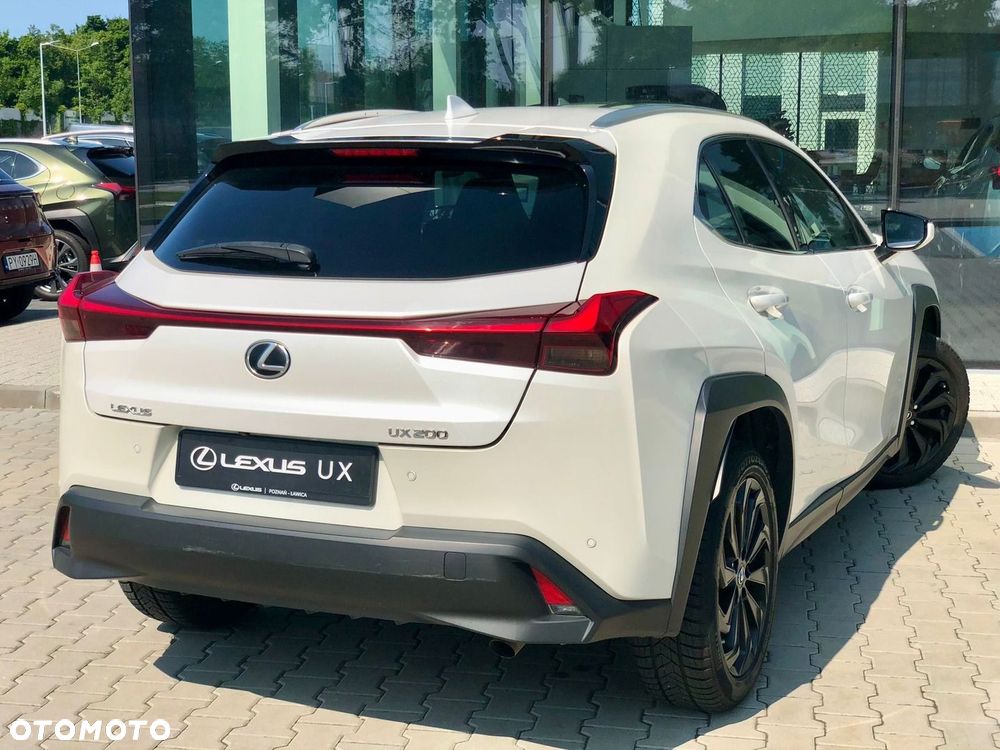 Lexus UX 200 Optimum 2WD - 11