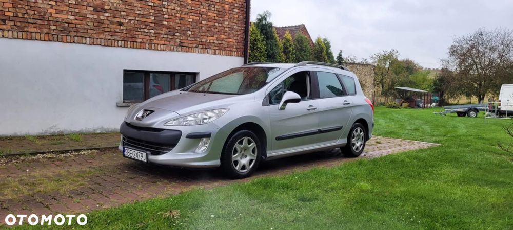 Peugeot 308 - 1