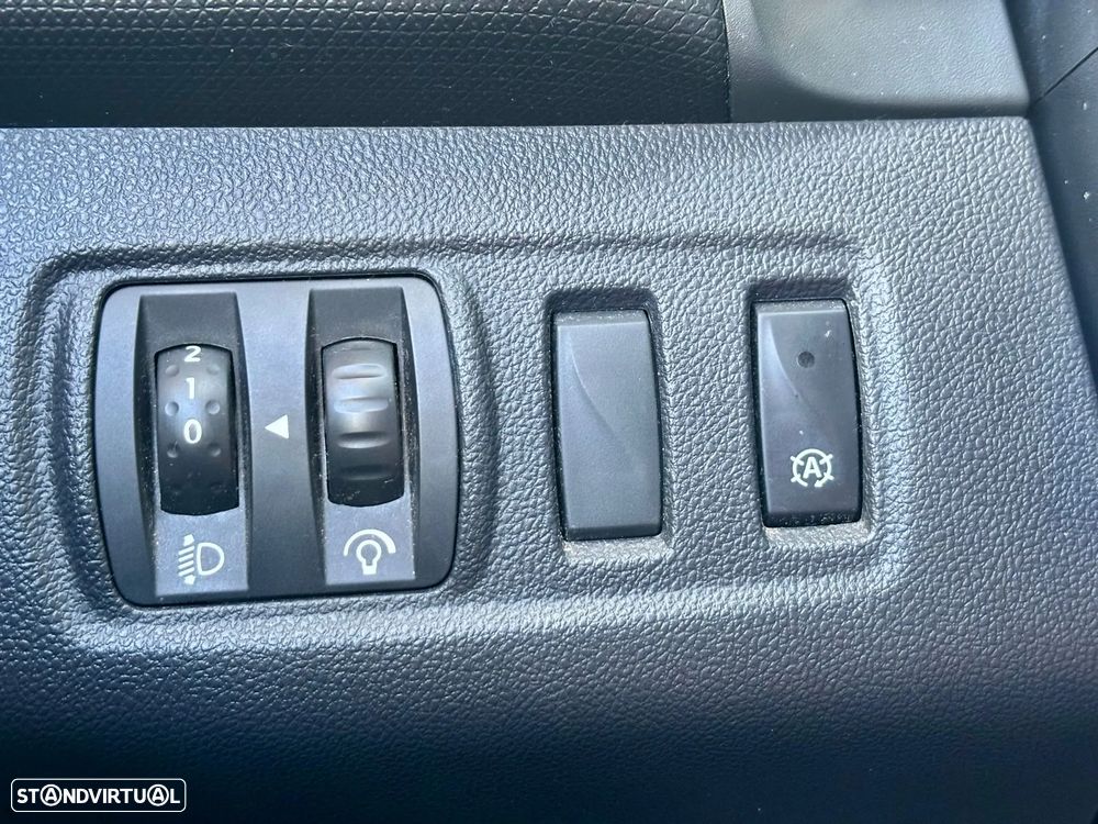 Renault Clio 0.9 TCE Limited - 5