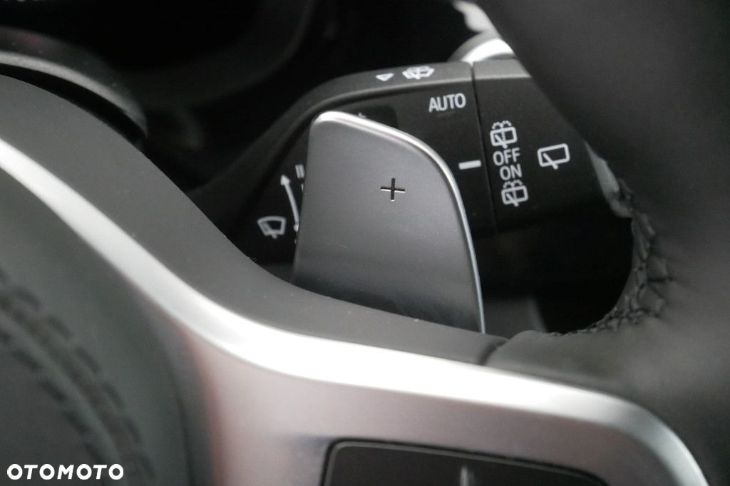 BMW Seria 5 - 30