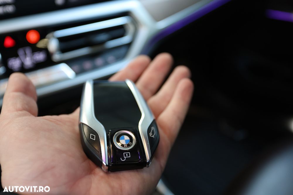 BMW Seria 3 320d xDrive Aut. Luxury Line - 23