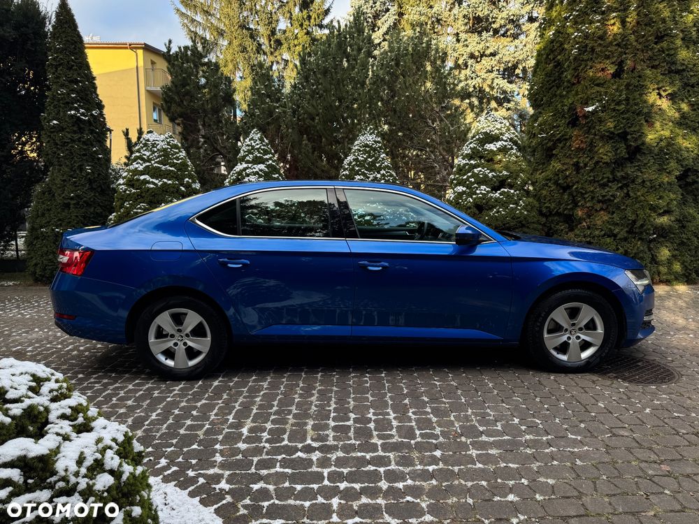 Skoda Superb 2.0 TDI SCR Ambition - 5
