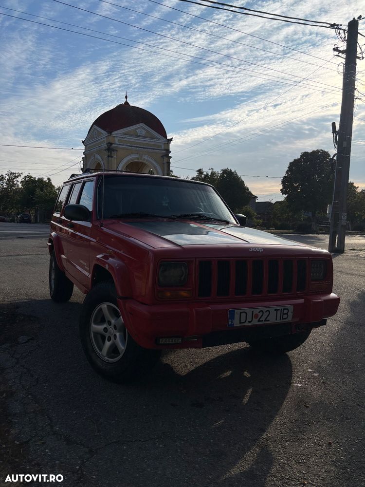 Jeep Cherokee - 3