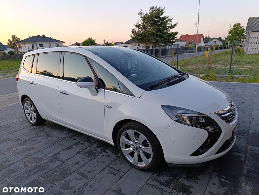 Opel Zafira - 2