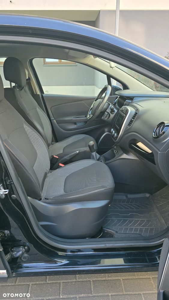 Renault Captur 0.9 Energy TCe Life EU6 - 7