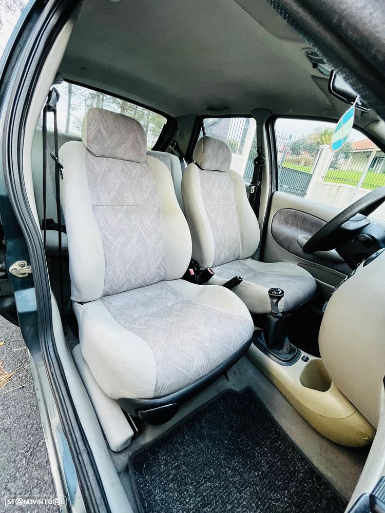 Ford Fiesta 1.25 Techno - 10