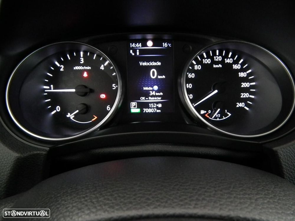 Nissan Qashqai 1.6 dCi Tekna Premium +Xtronic - 28