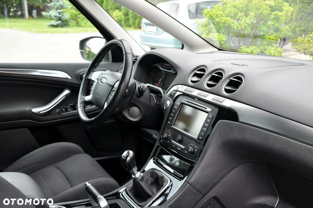 Ford S-Max - 18