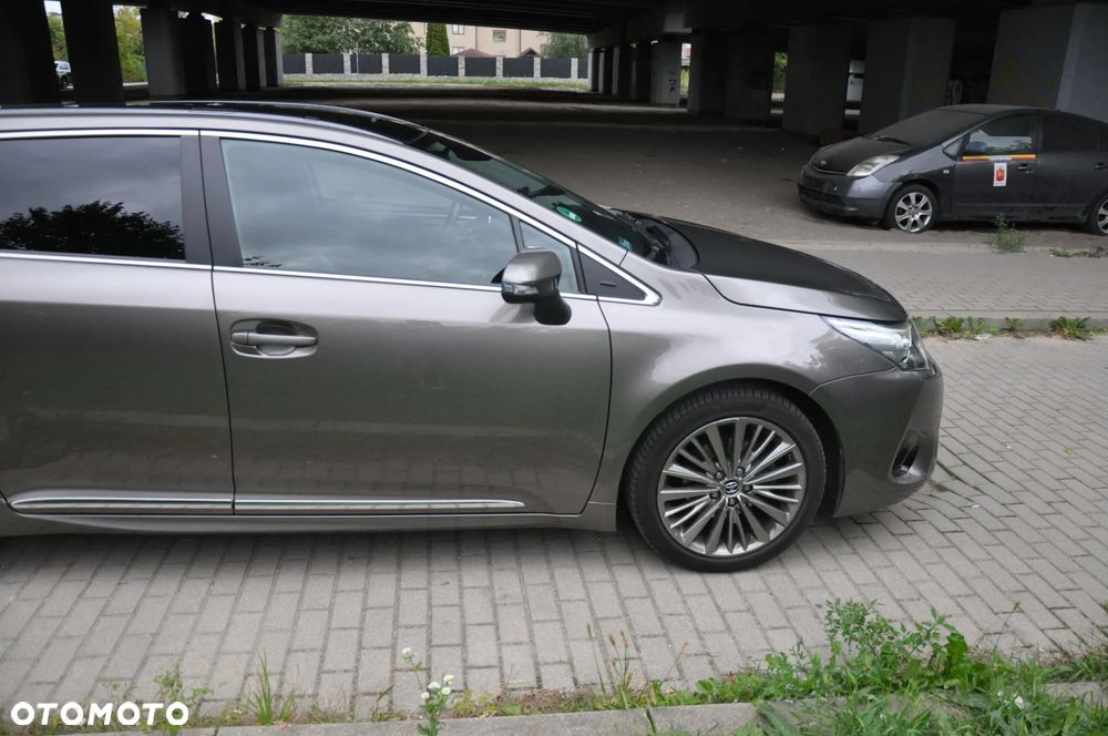 Toyota Avensis 2.0 Prestige MS - 4