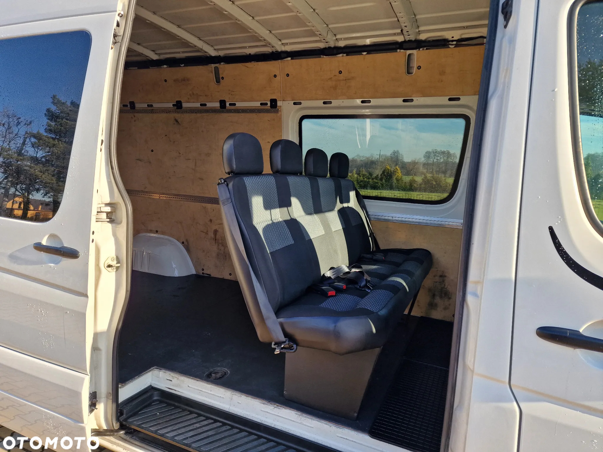 Volkswagen Crafter - 13