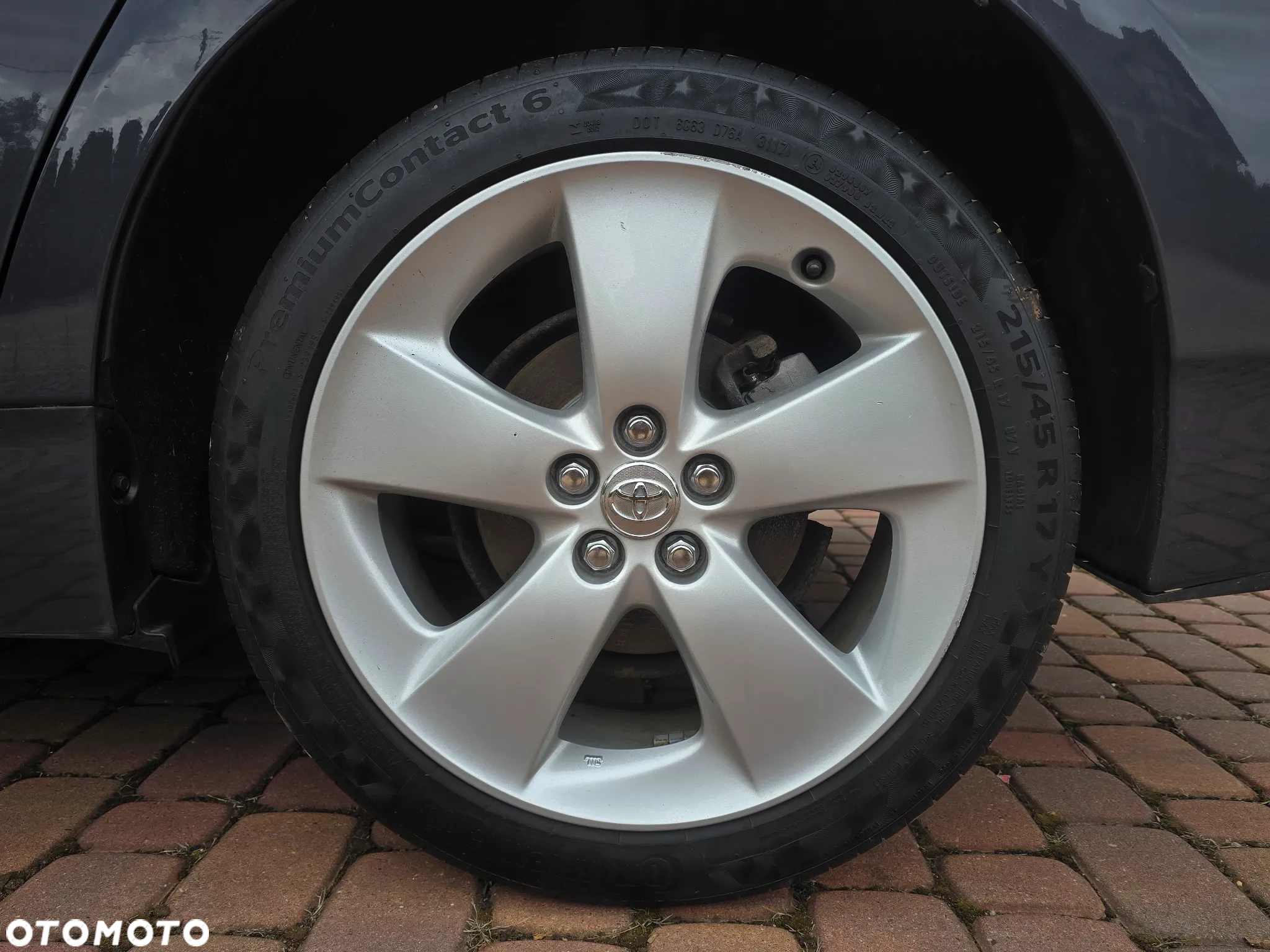 Toyota Prius 1.8 HSD Prestige - 37