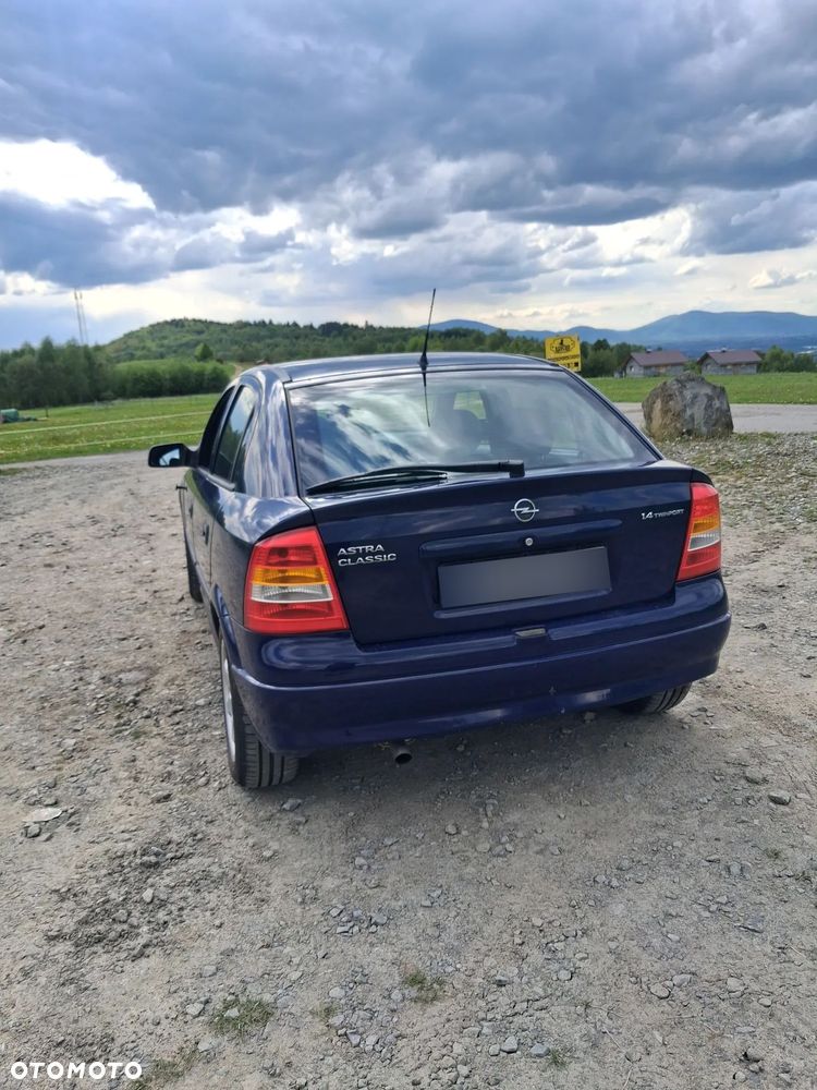 Opel Astra - 5