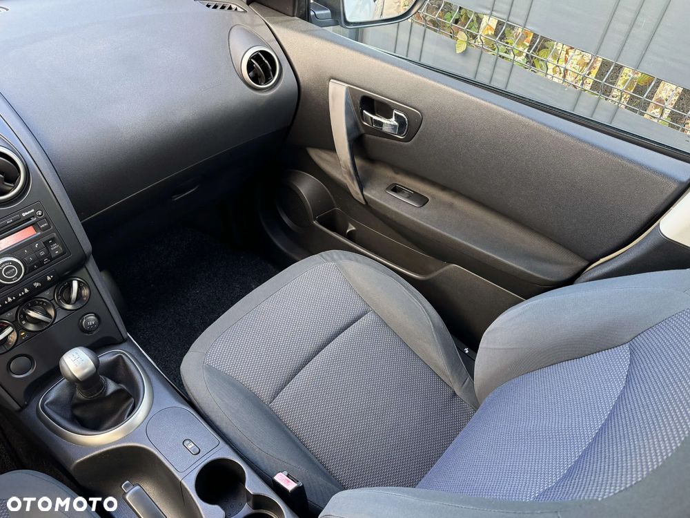 Nissan Qashqai 1.6 acenta - 19