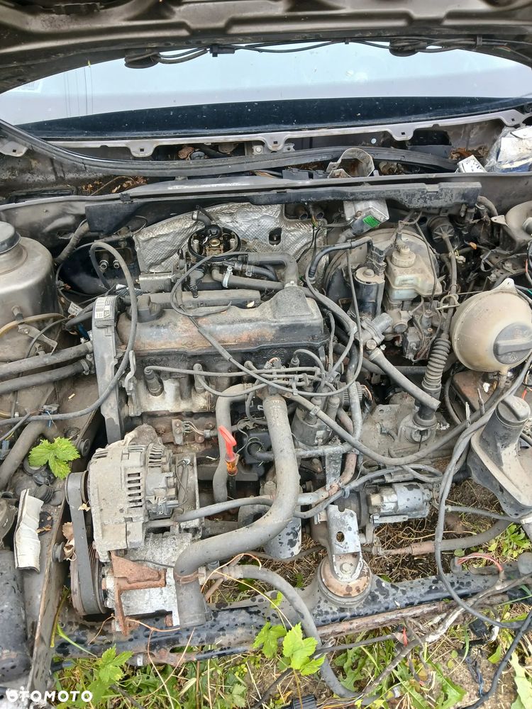 Volkswagen Golf 1.8 CL - 10